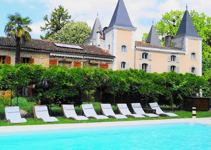 Logis - Chateau De Beauregard 3* Saint-Girons (Ariege)