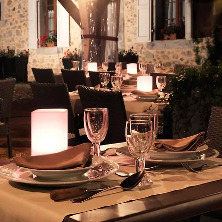 Logis - Chateau De Beauregard