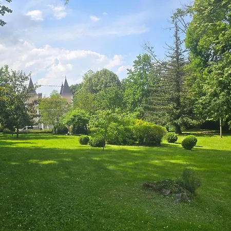 Logis - Chateau De Beauregard