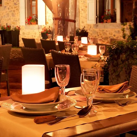 Logis - Chateau De Beauregard Hotel