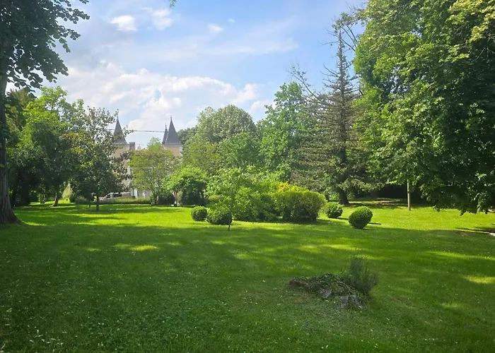 Logis - Chateau De Beauregard