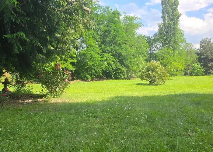 Logis - Chateau De Beauregard Hotel