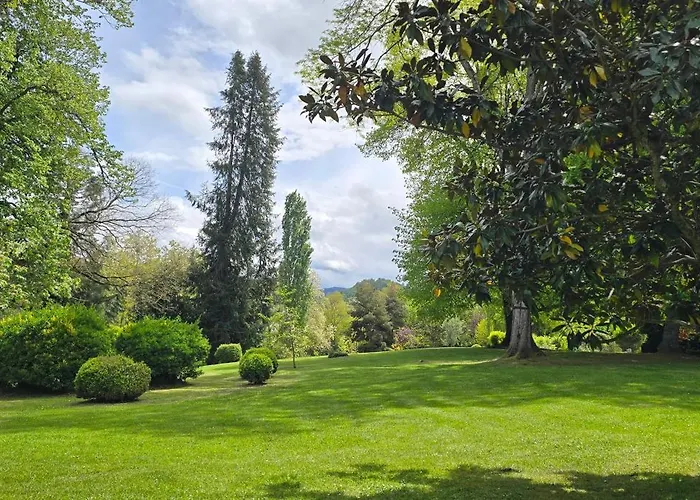 Logis - Chateau De Beauregard Hotel Saint-Girons (Ariege)
