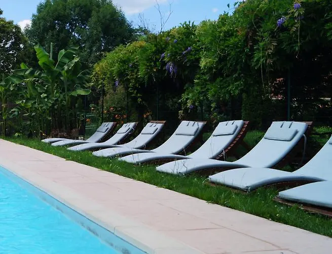 Logis - Chateau De Beauregard 3* Saint-Girons (Ariege)