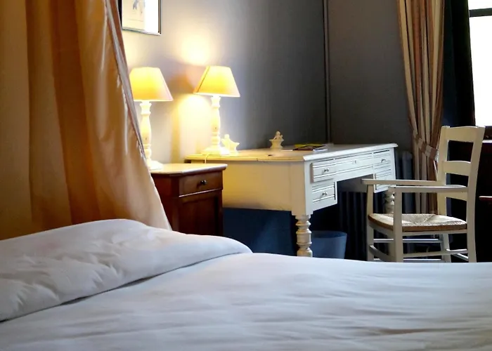 Logis - Chateau De Beauregard Hotel