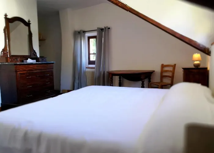 Logis - Chateau De Beauregard Saint-Girons (Ariege)